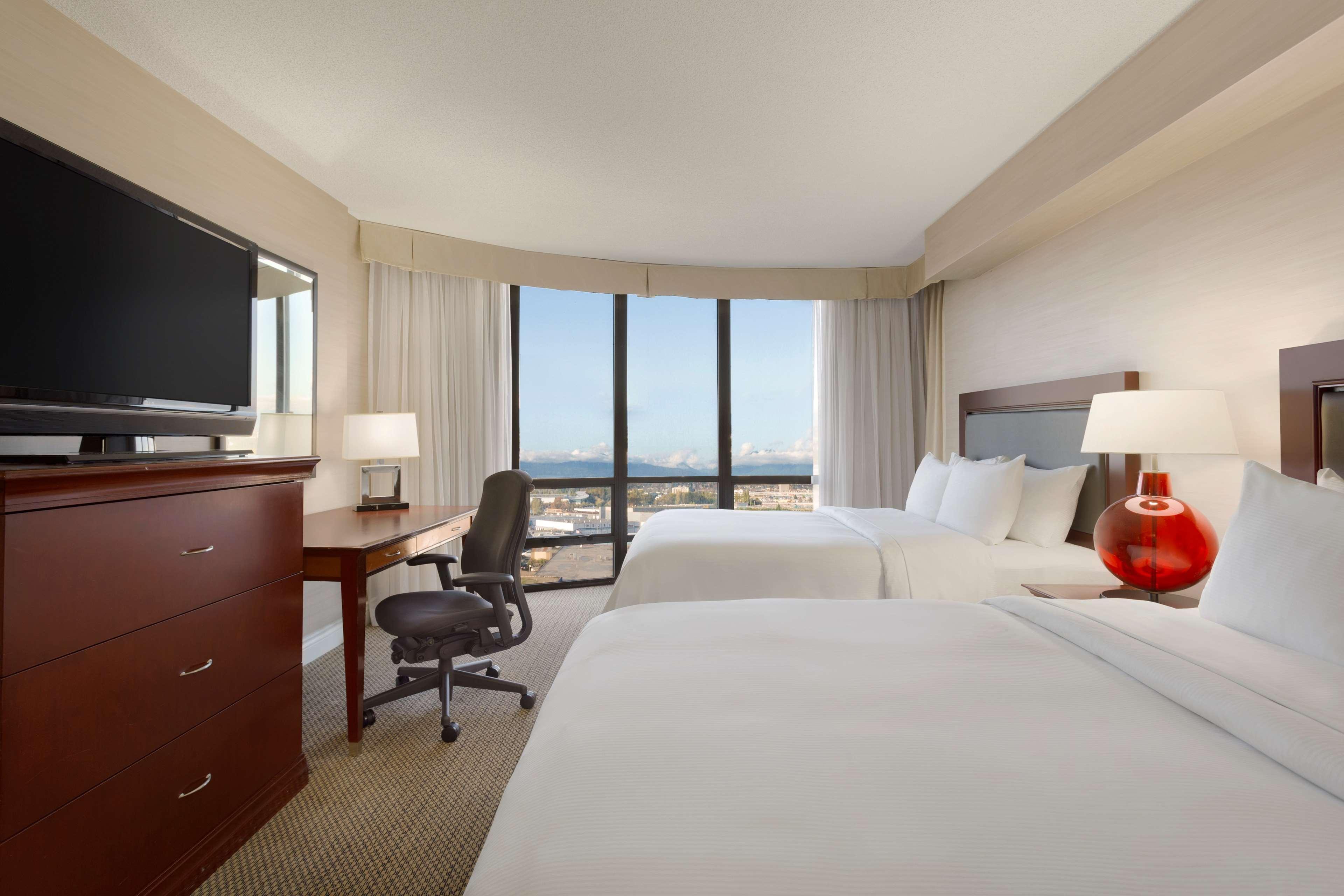 Hilton Vancouver Airport Richmond Exteriör bild
